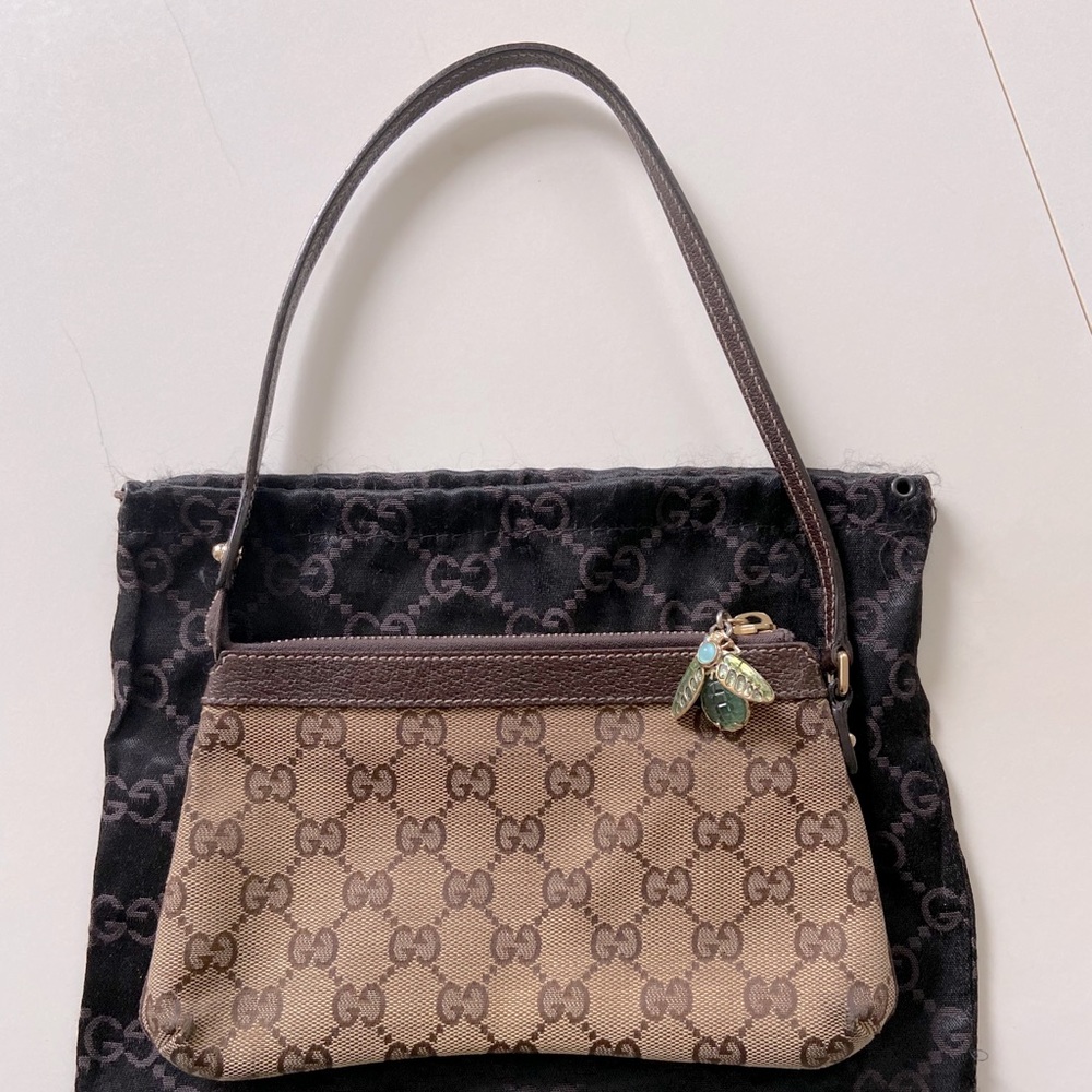 Vintage GUCCI Bumble Bee Mini Pochette